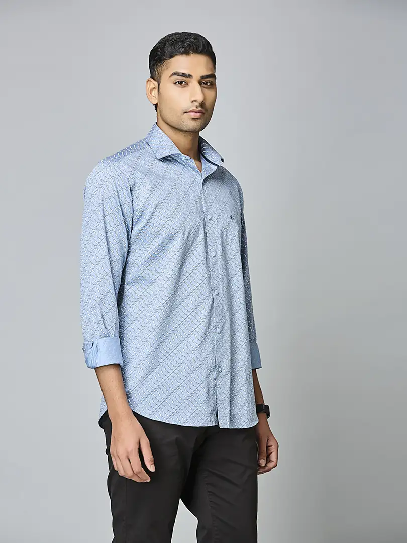 Powder Blue Wave Pattern Shirt - Image 3