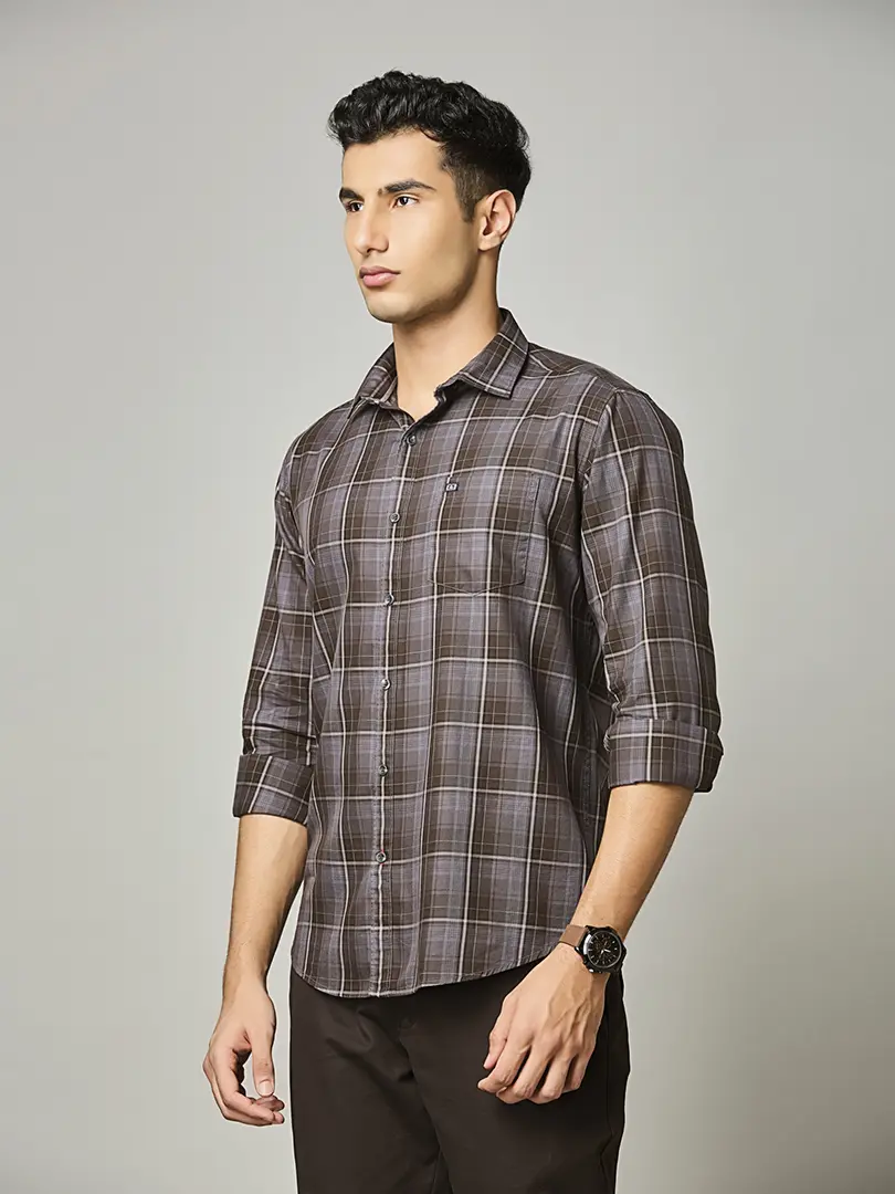 Sharp White Pinstripe Casual Shirt - Image 5